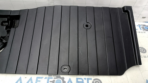 Крышка АКБ BMW X5 F15 14-18 под 3 ряда царапины