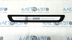 Накладка порога передняя левая наружная BMW 3 G20 19-26 хром, надпись BMW, коррозия, царапины