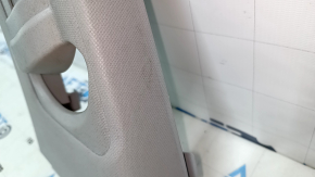 Накладка центральной стойки верхняя ремень левая Hyundai Elantra AD 17-20 серая, царапины