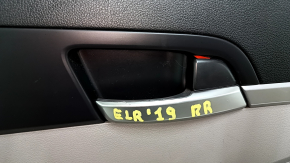 Обшивка двери карточка задняя правая Hyundai Elantra AD 19-20 серая, подлокотник серый резина, вставка ткань серая, молдинг серый, с ручкой, задиры, царапины, под чистку