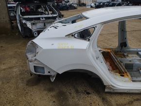 Чверть крило ззаду права Honda Insight 19-21 на кузові, біла