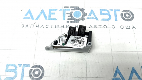 Накладка передней панели центральная Volvo XC90 16-23 под дерево, грецкий орех