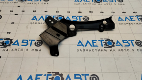 Крепление решетки радиатора правое Mazda 3 19-22 4d Japan built