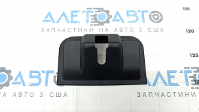 Накладка замка двери багажника Lexus RX350 RX450h 16-22 черная, потерта