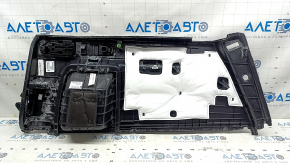Обшивка арки задняя правая в сборе BMW X5 G05 19-21 черная, цельная, с крышкой, с ручкой откидывания сидения, с накладкой замка, царапина