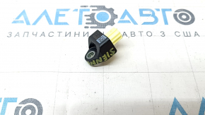 Датчик подушки безпеки в центральній стійці правий Toyota Sienna 21-26