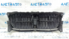 Решетка радиатора grill в сборе BMW X5 G05 19-25 с жалюзи дефлектором радиатора 3.0T с моторчиком, X-LINE, под камеру 360, хром, надломы, трещины, песок