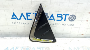 Заглушка трикутник крила передня ліва Toyota Sienna 21-26 з хром молдингом, подряпини