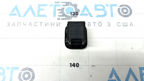 Потертостей нет, кнопка PWR DOOR для Toyota Sienna 2021-2026, ракурс сбоку.