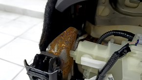 Водійське сидіння Toyota Sienna 23-26 без Airbag, електричне, підігрів, бежева шкіра, XLE, XSE, іржаве знизу, під хімчистку