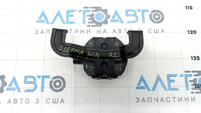 Сигнал предупреждающий задний Toyota Sienna 21-26