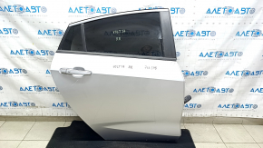 Двері в зборі задні права Chevrolet Volt 16- keyless, срібло GAN