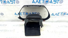 Накладка щитка приборов Toyota Sienna 21-26, ракурс спереди, без дефектов.