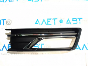 Решетка переднего бампера боковая правая VW Passat b8 16-19 USA под птф, 2 хрома
