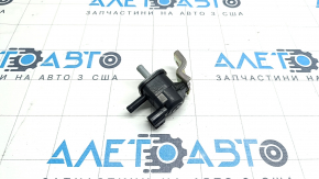 Соленоїд вакуумний Toyota Sienna 21-26