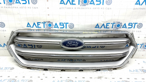 Решетка радиатора grill Ford Escape MK3 17-19 рест серая с хромом с эмблемой, песок, сломано крепление