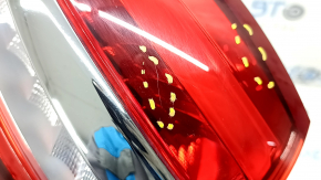 Фонарь внешний крыло левый Ford Fusion mk5 17-20 с хром молдингом, царапины