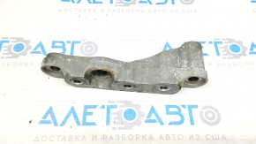 Кронштейн левой подушки двигателя Chevrolet Volt 16-