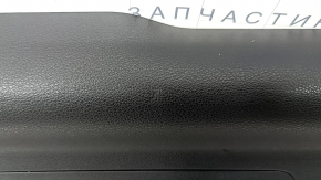 Обшивка двери багажника нижняя Audi Q5 80A 18-25 черная, царапины