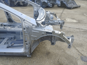 Чверть передня права Chevrolet Volt 16- на кузові, срібло