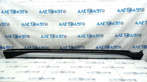 Поріг правий BMW X1 F48 16-22 X-line, структура зі вставкою срібло, подряпини, тичка
