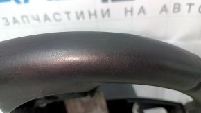 Руль голый Jeep Cherokee KL 14-21 кожа черная, без подогрева, с нижней накладкой, царапины