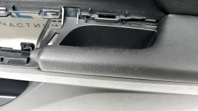 Площадка для подлокотника на обшивке двери передней правой Honda Accord, качество материала хорошее.
