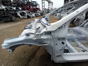 Чверть передня ліва Ford Fusion mk5 13-20 plug-in на кузові, біла