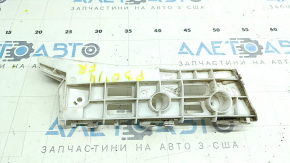 Кріплення переднього бампера праве Toyota Prius 30 10-15 зламані кріплення