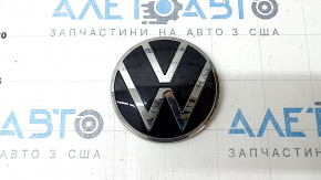 Эмблема VW двери багажника VW Tiguan 22-24 сломана направляйка