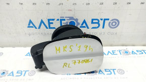 Лючок бензобака з корпусом Ford Fusion mk5 13-20 під замок, надірваний ущільнювач