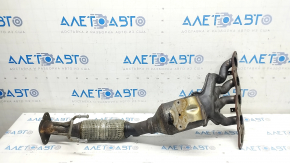 Коллектор с катализатором из Ford Fusion mk5 13-20 hybrid, вид сбоку