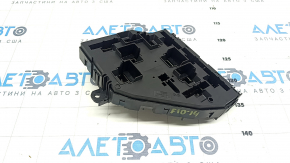 Блок предохранителей багажника BMW 5 F10 13-16 под Start-Stop