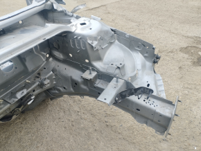 Кузов-жесть, серебро, подходит для Ford Fusion 2013-2020, в хорошем состоянии.