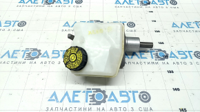 Главный тормозной цилиндр с бачком Volvo XC60 18-21 T5, T6 с крышкой