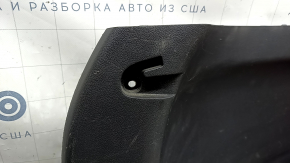 Фрагмент обшивки арки задней левой Mitsubishi Outlander, общий вид с мелкими дефектами.