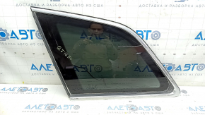 Форточка глухе скло задня ліва Audi Q7 16-26 тонування, з молдингом хром, надірваний ущільнювач