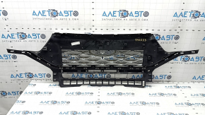 Решетка радиатора grill с каркасом и хромом в сборе Ford Explorer 20-25 под камеру, Platinum, с эмблемой