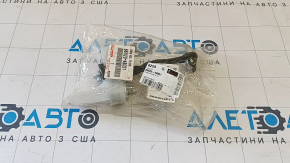 Обмежувач дверей передньої лівої Toyota Highlander 08-13