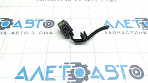 Фішка на мотор омивача фар Volvo XC40 19-26