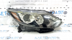 Фара передня права Nissan Rogue Sport 17-19 галоген, з кріпленнями, поліз лак