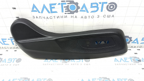 Накладка пасажирського сидіння збоку права Honda CRV 23-26 чорна