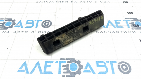 Піддомкратник передній правий Volvo XC40 19-26
