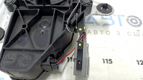 Доводчик двери багажника Ford C-max MK2 13-18 сломано крепление фишки