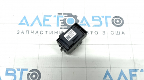 Кнопка паркинга Volvo XC40 19-26 черный глянец