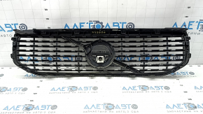 Решетка радиатора grill со значком Volvo XC40 19-22 под камеру, R-Design