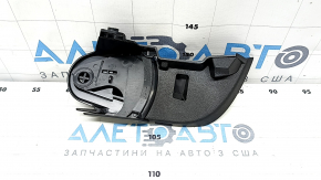 Накладка задньої стійки ліва під ремінь Volvo XC40 19-26 чорна нижня частина