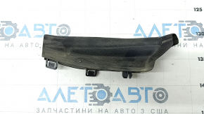 Ущільнювач грат двірників лівий Volvo XC40 19-26