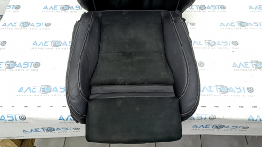 Обшивка пассажирского сидения Volvo XC40 19-22 3 части, комбинированная кожа с алькантарой, черная с белой строчкой, подогрев, под чистку, вмятина, царапина
