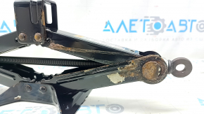 Домкрат Mazda CX-5 17-23 ржавый